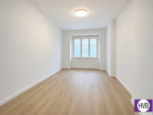 Prodej bytu 2+kk, Praha, Poupětova, 58 m2