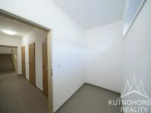 Pronájem bytu 1+kk, Kutná Hora, V Zákoutí, 38 m2
