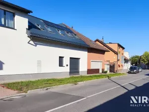 Pronájem ordinace, Praha - Uhříněves, U starého mlýna, 47 m2