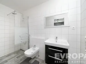 Prodej rodinného domu, Plzeň - Valcha, Jiřičková, 130 m2