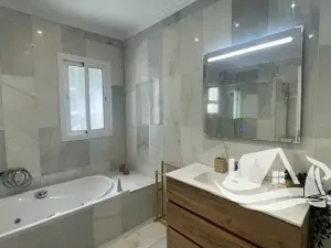 Prodej vily, Nerja, Španělsko, 190 m2