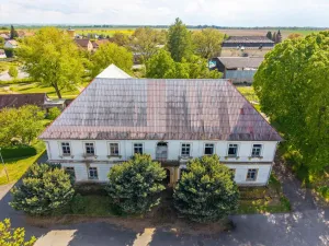 Prodej činžovního domu, Velké Všelisy, 3000 m2