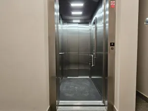 Prodej bytu 1+kk, Bystřice nad Pernštejnem, Masarykovo náměstí, 37 m2
