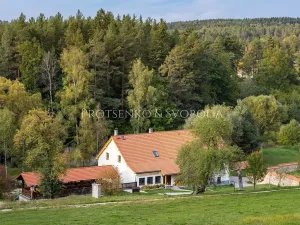 Prodej rodinného domu, Benešov nad Černou, 217 m2