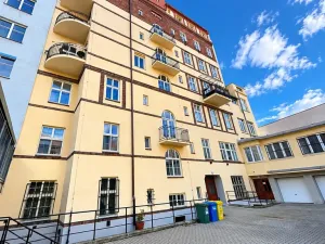 Prodej bytu 2+kk, Praha - Karlín, Jirsíkova, 73 m2