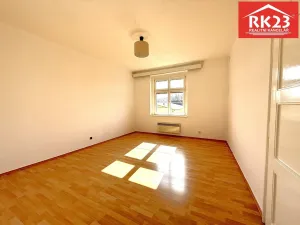 Pronájem bytu 2+1, Mariánské Lázně, Lužická, 70 m2