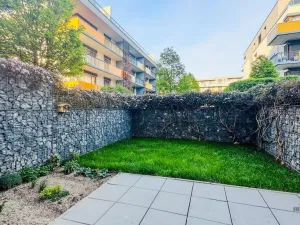 Prodej - jiné, Praha, Plzeňská, 30 m2