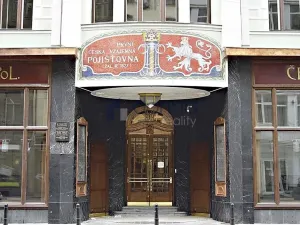 Pronájem kanceláře, Praha, Spálená, 128 m2