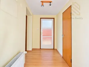 Prodej bytu 3+1, Budyně nad Ohří, Masarykovo náměstí, 90 m2