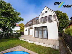 Prodej rodinného domu, Čelákovice, Na Požárech, 202 m2