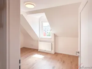 Pronájem bytu 3+kk, Praha - Bubeneč, Na výšinách, 98 m2