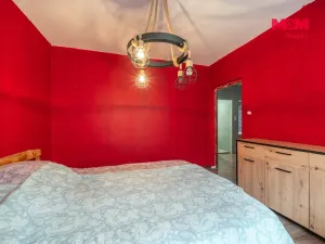 Prodej bytu 3+1, Kraslice, Pod nádražím, 68 m2