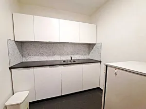 Pronájem kanceláře, Kladno, Vašíčkova, 115 m2