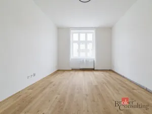 Prodej bytu 2+1, Opava - Předměstí, Zámecký okruh, 65 m2