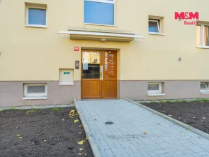 Prodej bytu 2+1, Kladno, Petrohradská, 54 m2