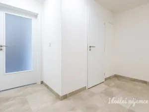 Pronájem bytu 2+kk, Praha - Hostivař, Arnošta Staňka, 44 m2