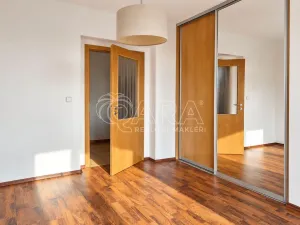 Prodej bytu 3+kk, Rudná, Havlíčkovo nám., 75 m2