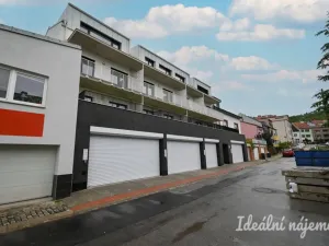 Pronájem bytu 1+kk, Brno - Židenice, Škrochova, 33 m2