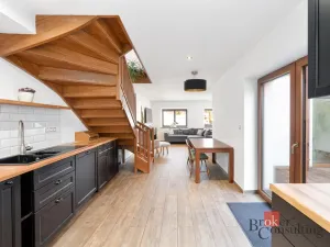 Prodej rodinného domu, Horoměřice, Do Oříšků, 115 m2