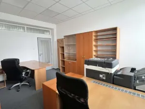 Pronájem kanceláře, Kravaře, Kostelní, 240 m2