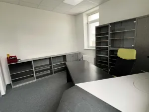 Pronájem kanceláře, Kravaře, Kostelní, 240 m2