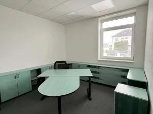 Pronájem kanceláře, Kravaře, Kostelní, 240 m2