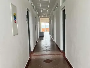 Pronájem kanceláře, Kravaře, Kostelní, 240 m2
