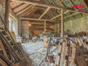 Prodej obchodního prostoru, Buštěhrad, Náměstí, 4516 m2