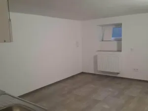 Pronájem bytu 1+kk, Pardubice - Zelené Předměstí, Milheimova, 26 m2