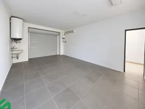 Pronájem skladu, Praha - Uhříněves, Přátelství, 52 m2