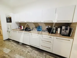 Pronájem kanceláře, Praha - Nové Město, Václavské náměstí, 353 m2