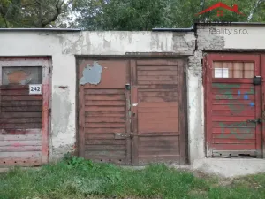 Prodej garáže, Ústí nad Labem - Ústí nad Labem-centrum, Bělehradská, 17 m2