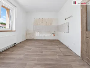 Prodej rodinného domu, Jesenice - Chotěšov, 102 m2