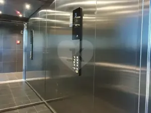 Pronájem bytu 2+kk, Praha - Libeň, Novovysočanská, 53 m2