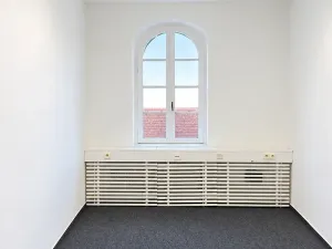 Pronájem kanceláře, Uherský Brod, Masarykovo nám., 16 m2