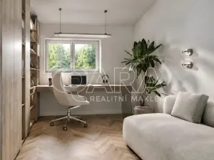 Prodej rodinného domu, Kamenice - Ládví, Lomená, 156 m2