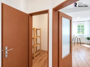 Prodej bytu 2+kk, Holubice, Za Dvorem, 46 m2