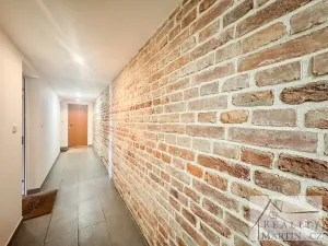 Prodej bytu 1+1, Praha, Bartoškova, 62 m2