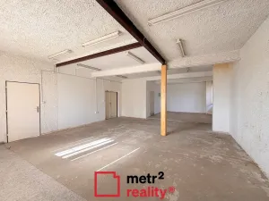 Pronájem obchodního prostoru, Olomouc, Holická, 300 m2