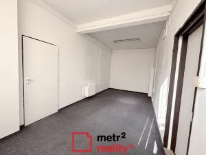 Pronájem obchodního prostoru, Olomouc, Holická, 300 m2