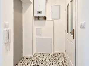 Pronájem bytu 1+1, Praha - Břevnov, Radimova, 28 m2
