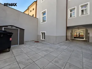 Pronájem bytu 1+1, Praha - Břevnov, Radimova, 28 m2