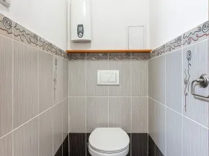 Pronájem bytu 1+kk, Praha - Střešovice, Na Malovance, 25 m2