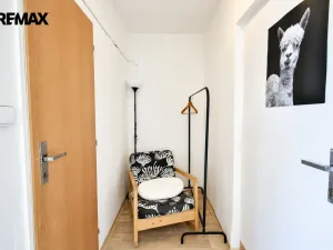 Pronájem bytu 1+kk, Broumov - Olivětín, Dukelská, 27 m2