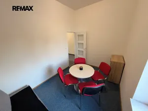 Pronájem bytu 2+kk, Dobřichovice, Tyršova, 43 m2