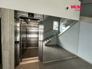 Pronájem bytu 2+kk, Praha - Dolní Měcholupy, Honzíkova, 54 m2
