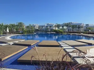 Prodej bytu 2+kk, Trikomo, Kypr, 54 m2