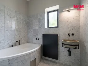 Prodej obchodního prostoru, Bruntál, nám. Míru, 550 m2