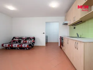Prodej činžovního domu, Nehvizdy, Pražská, 300 m2