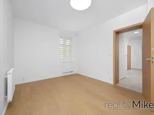 Pronájem bytu 3+1, Liberec, Šafaříkova, 87 m2